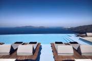 Cavo Tagoo Santorini