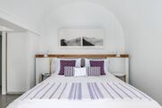 Grace Hotel Santorini, Auberge Resorts Collection